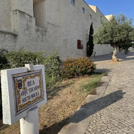 Rustic House With 2 Pools In A Monastery בית נופש *