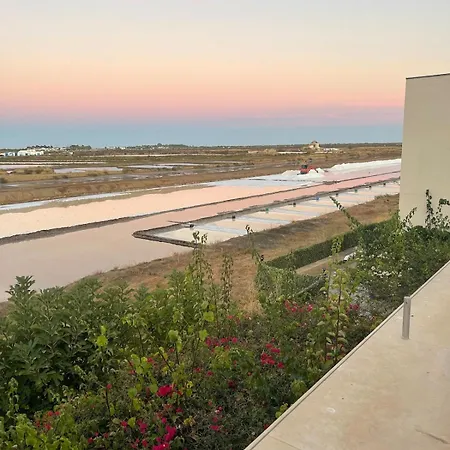 בית נופש Rustic House With 2 Pools In A Monastery