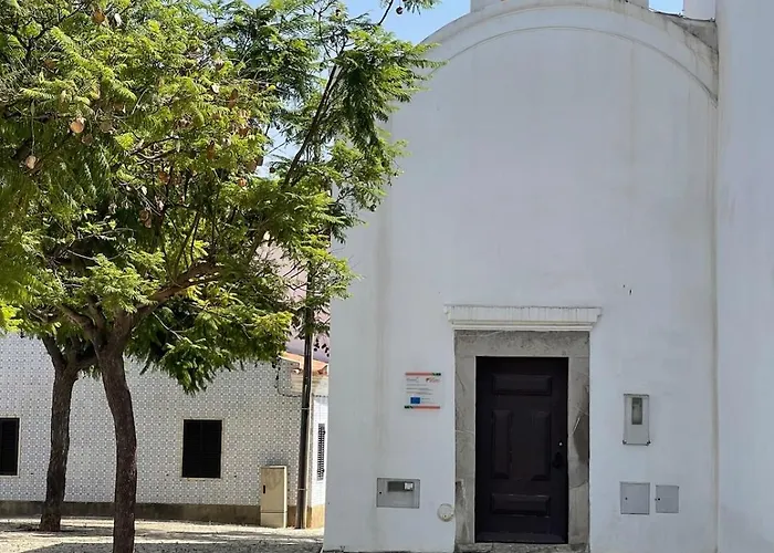 Сasa de vacaciones Rustic House With 2 Pools In A Monastery *