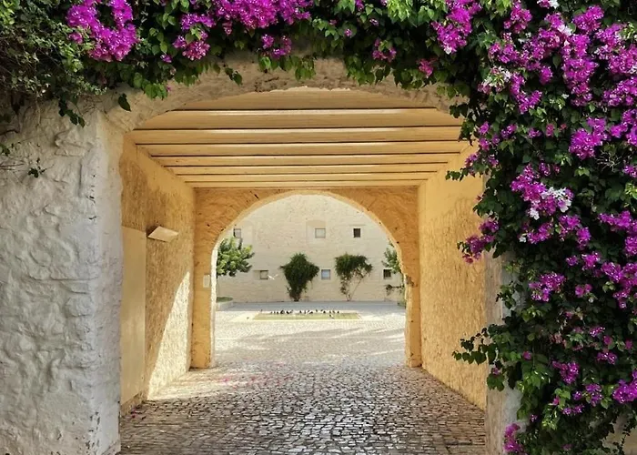 Сasa de vacaciones Rustic House With 2 Pools In A Monastery Tavira