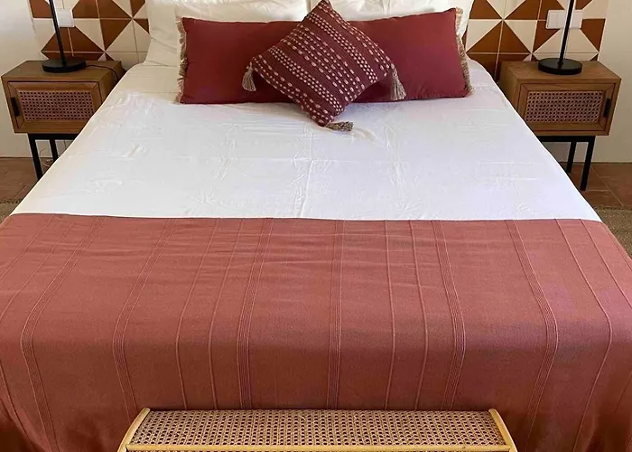 Rustic House With 2 Pools In A Monastery * Tavira